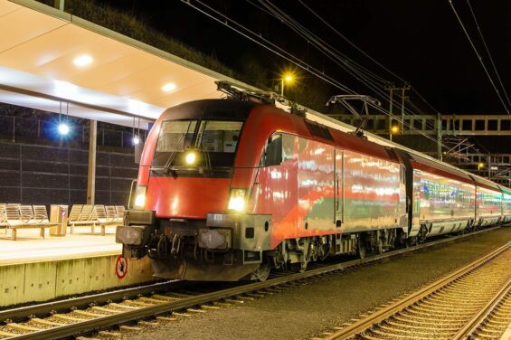 Anreise mit der Bahn - Urlaub in Forstau